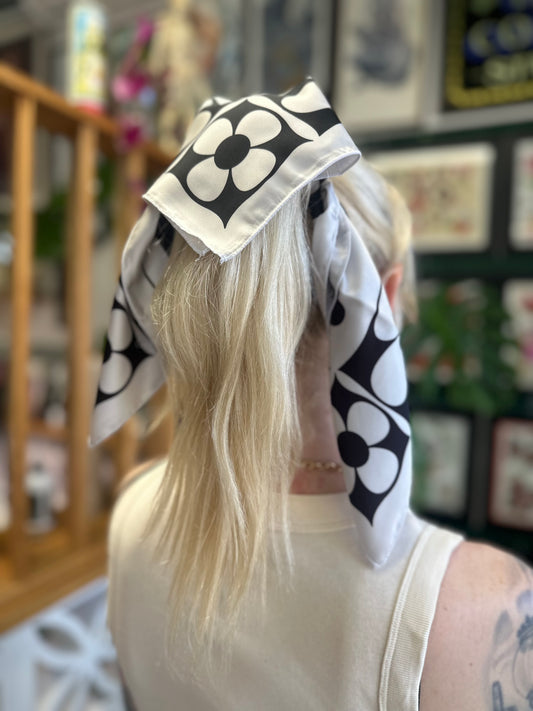 Jones bandana